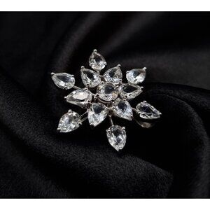 925 Sterling Silver Cubic Zirconia Snowflake Brooch Pin